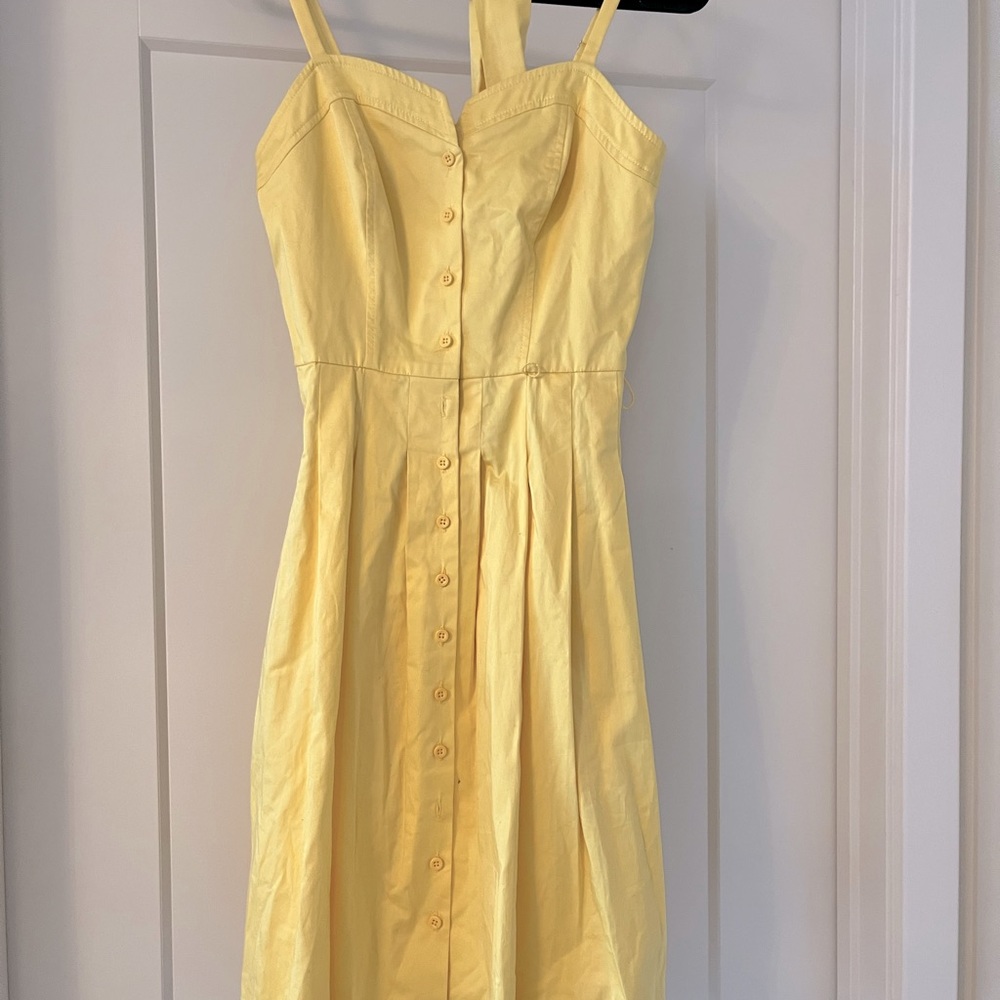 NWT Gal Meets Glam Yellow Dress